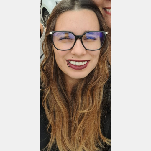 Elodie Cabaribere